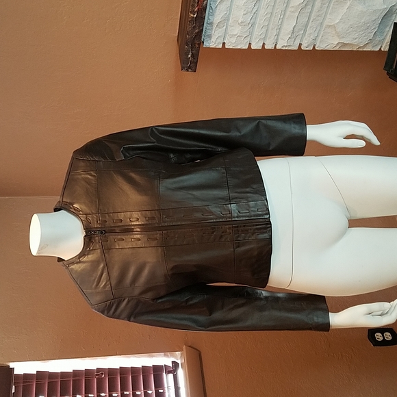 NWOT brown genuine leather jacket - Picture 6 of 8